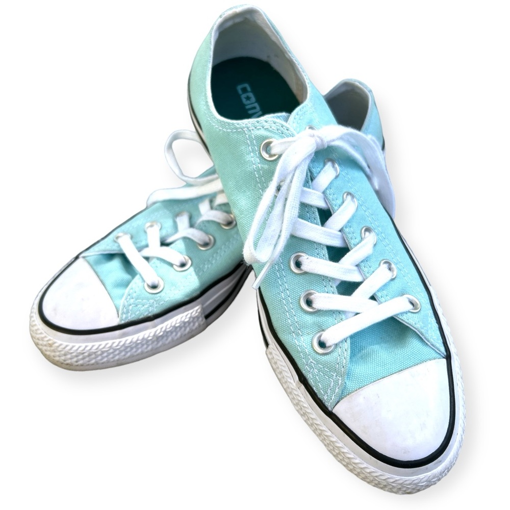 Women’s US8 UK6 EUR39 CM24.5 light turquoise Converse Sneakers w/ Double Tongue